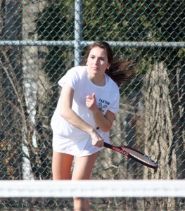 Senior Eleni Papadopoulos (Mike Barucci photo)