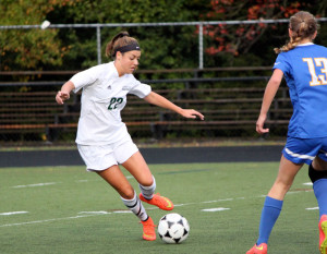 Senior captain Hailee Duserick (Mike Barucci photo)