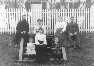 The relatives of Isabella Burnham Malcolm Crane at her house in Canton (Courtesy of the Canton Historical Society)